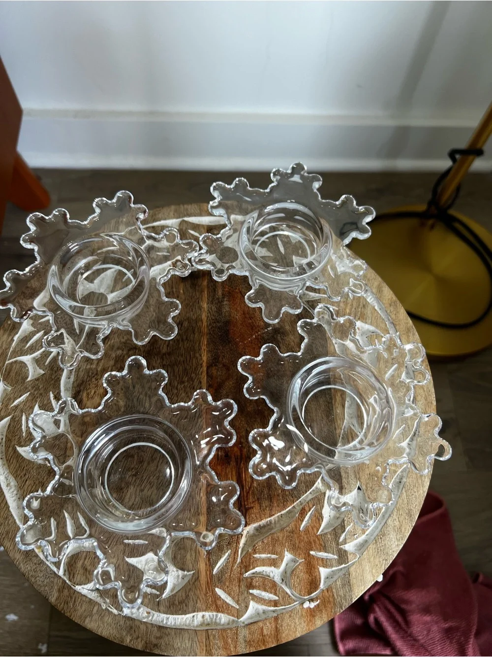 Crate & Barrel lot of 4 Clear Glass Snowflake Candle Holder Centerpiece